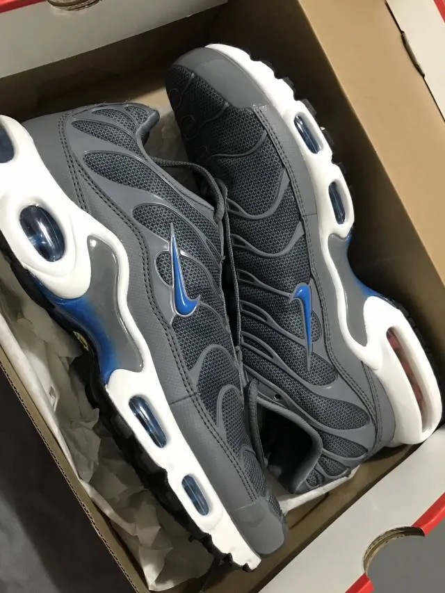 Air max plus se