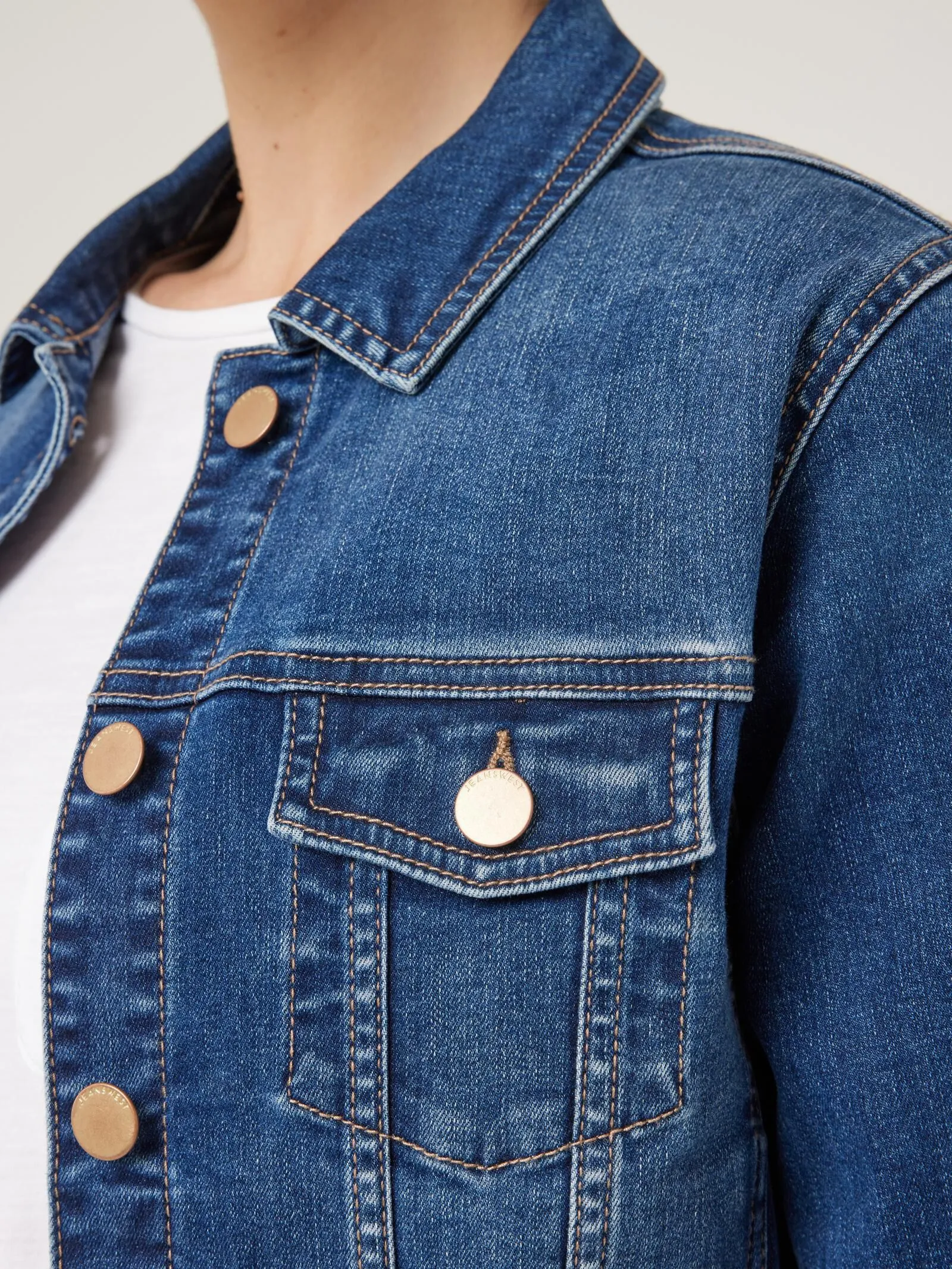 Classic Stretch Denim Jacket