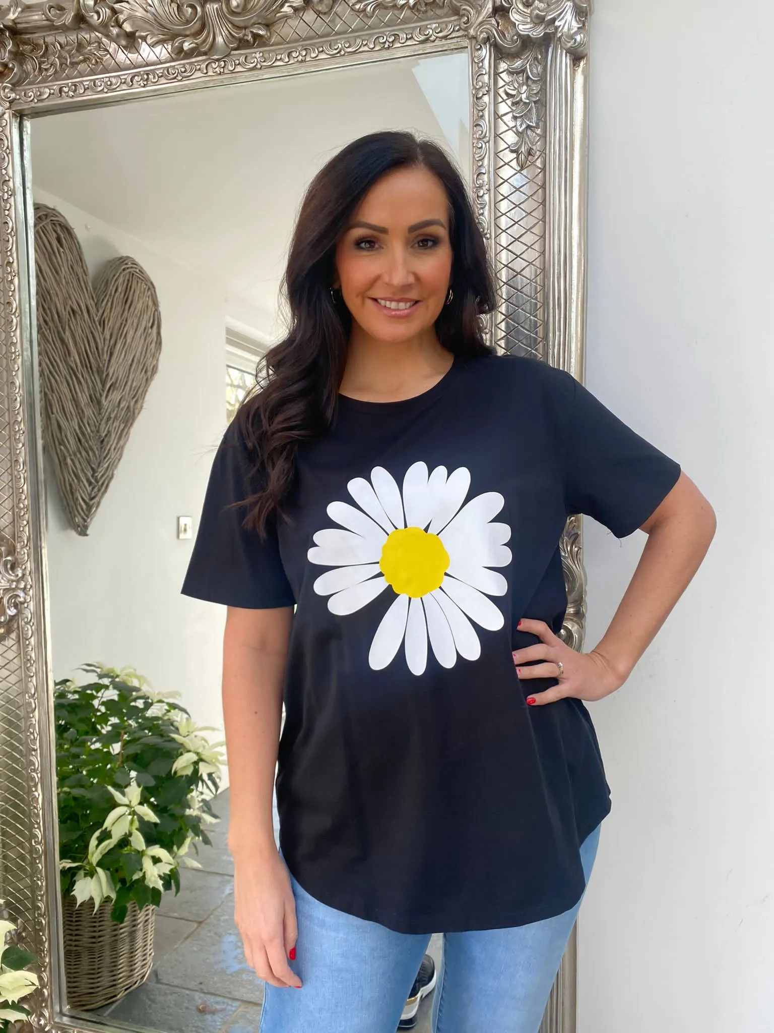 Daisy Print Tee Nelly