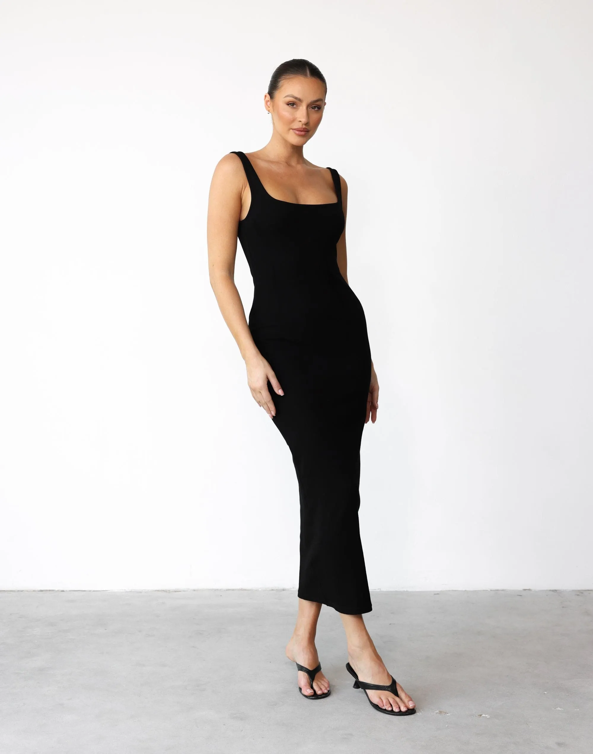 Lenika Maxi Dress (Black)