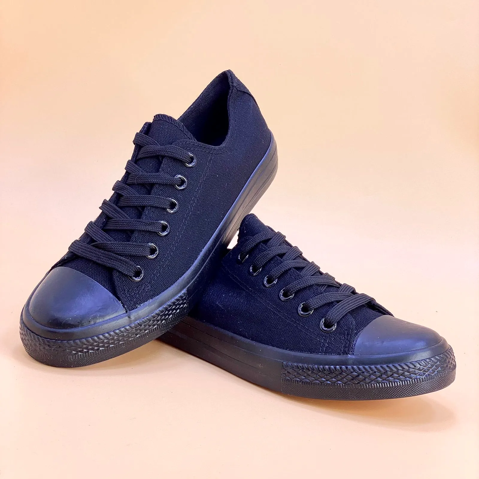 NEW ,  MEN SHOES M7777 SIZE 41-46