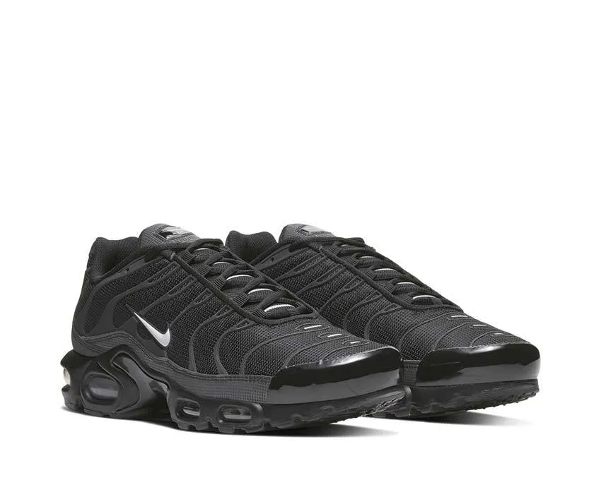 Nike Air Max Plus Black