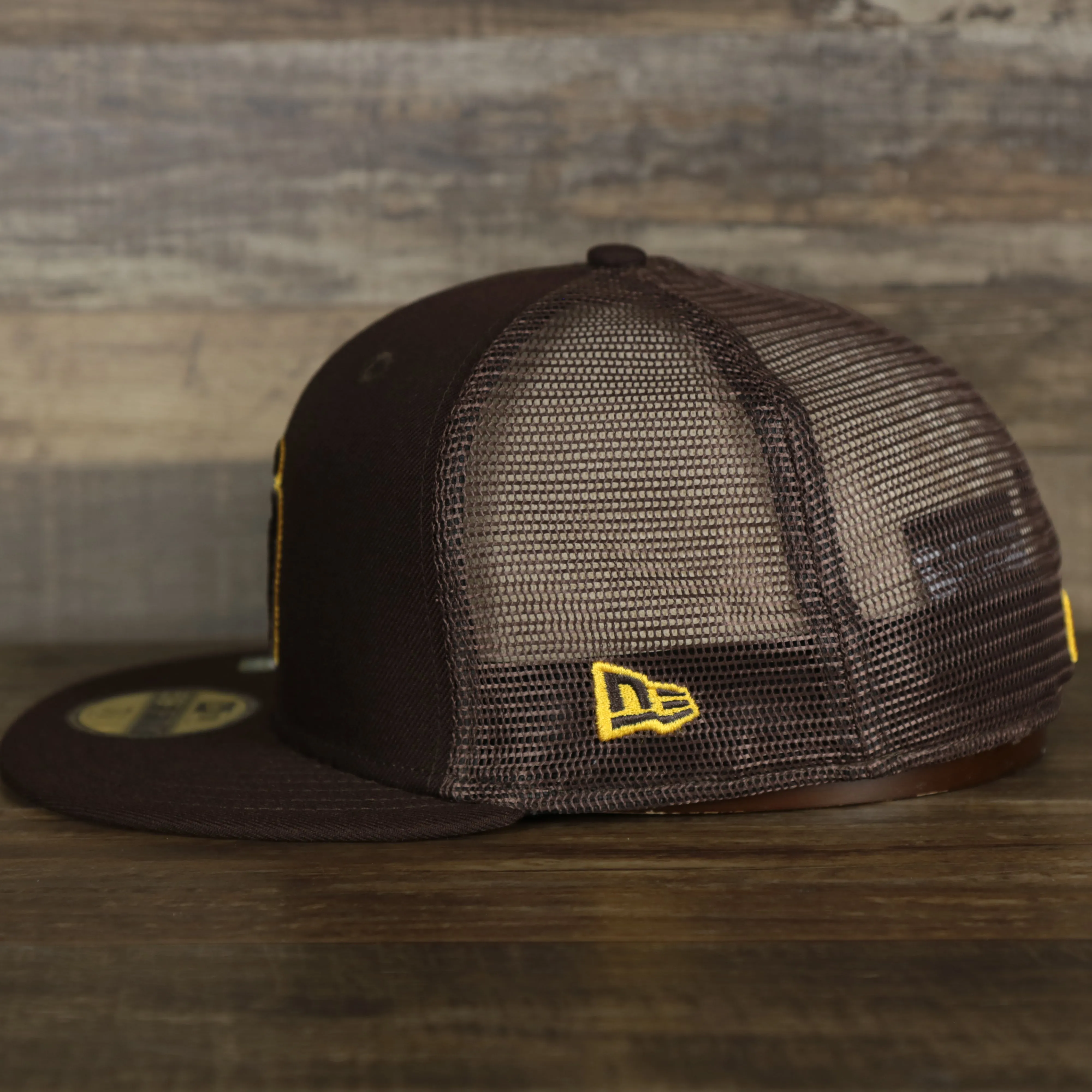 San Diego Padres Onfield 2022 Batting Practice 59Fifty Trucker Hat | Brown