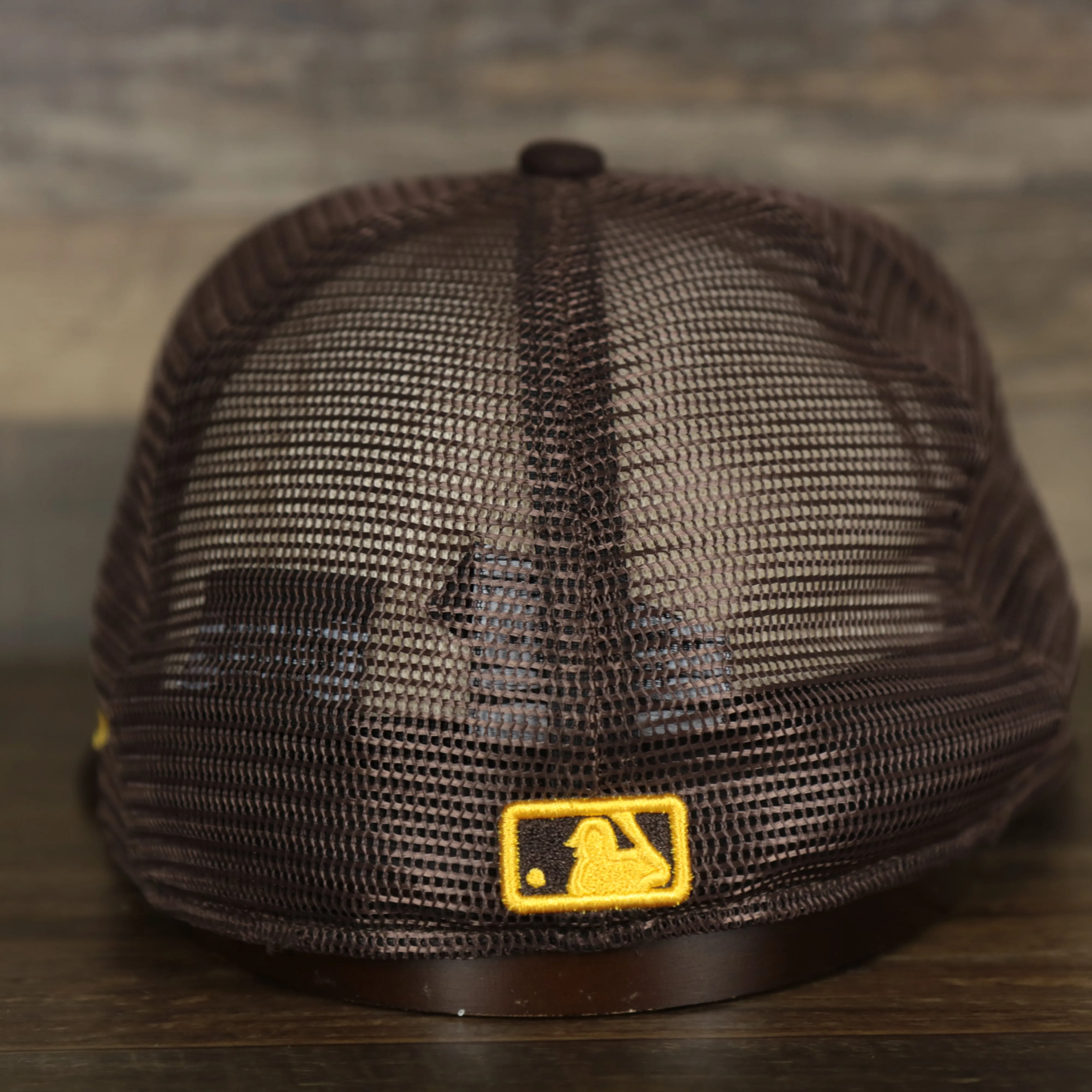 San Diego Padres Onfield 2022 Batting Practice 59Fifty Trucker Hat | Brown