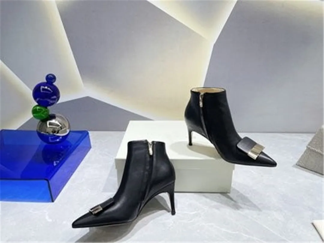 Women's Solid Pointed Toe Metal Decor High Heel Side Zipper Ankle Boots